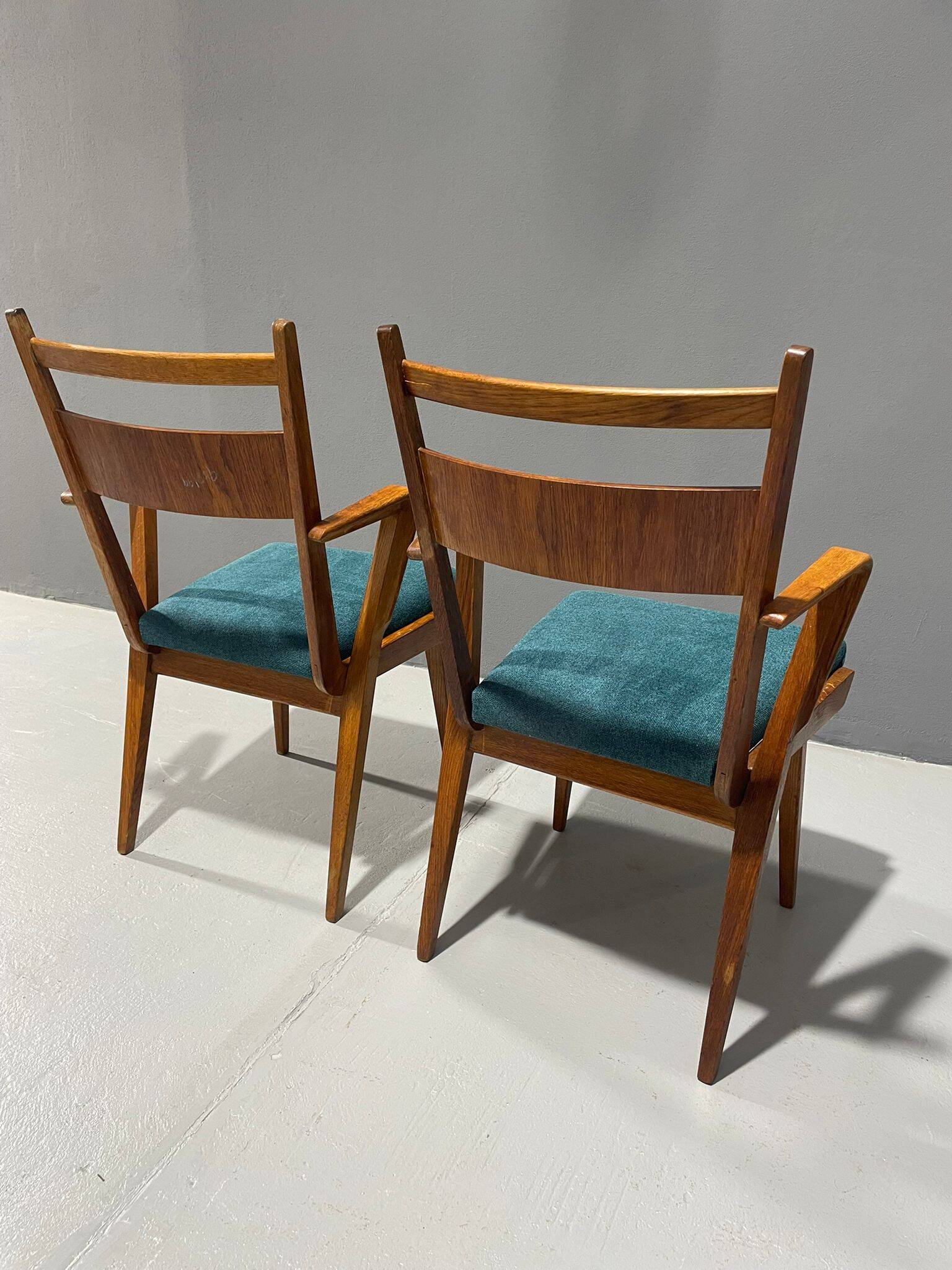 Paire de fauteuils par Jitona, années 1970