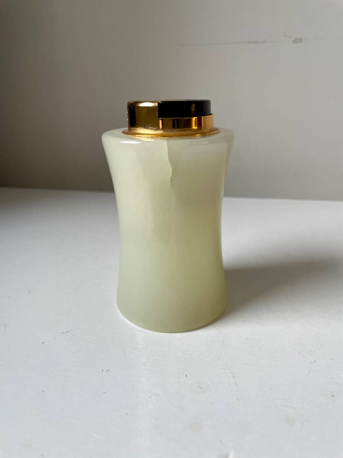 Vintage KOEI  Japan Unitron Table lighter in Onyx Marble