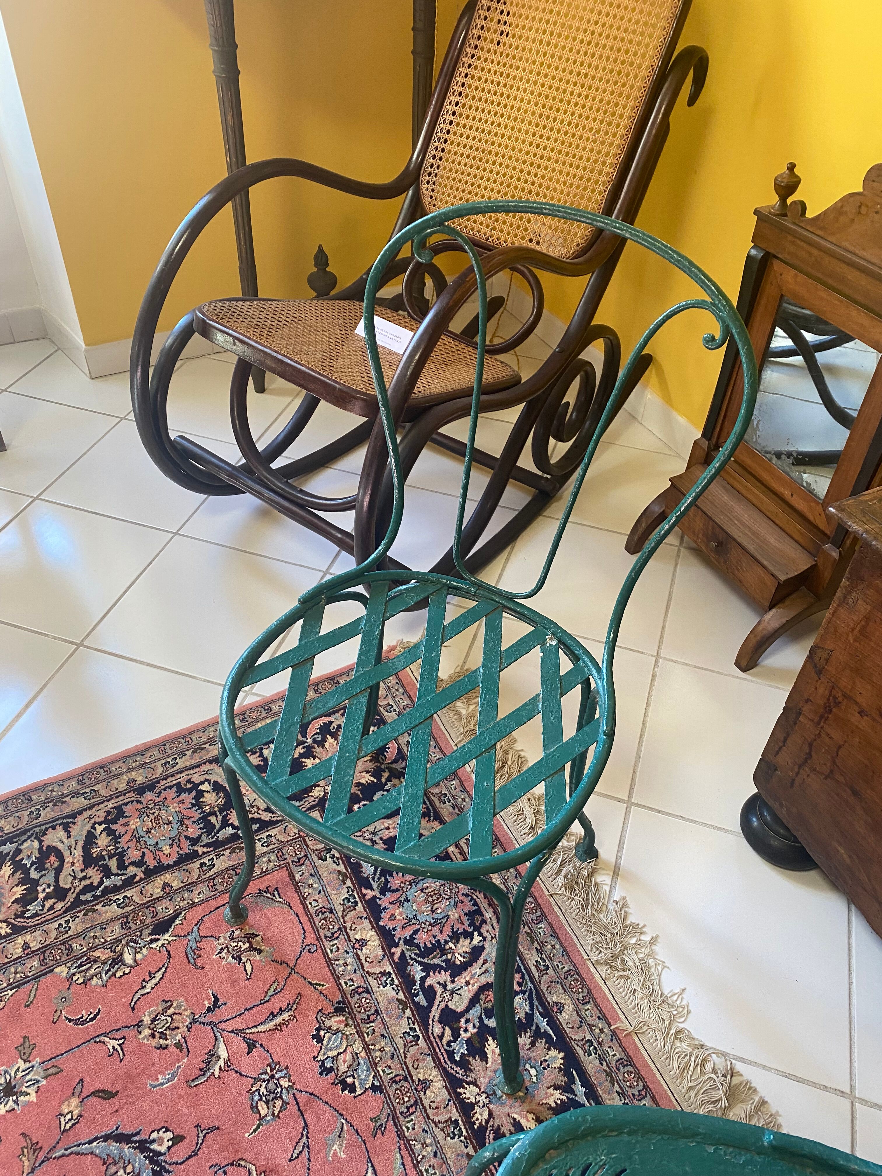 Chaise de jardin en fer forgé 19s