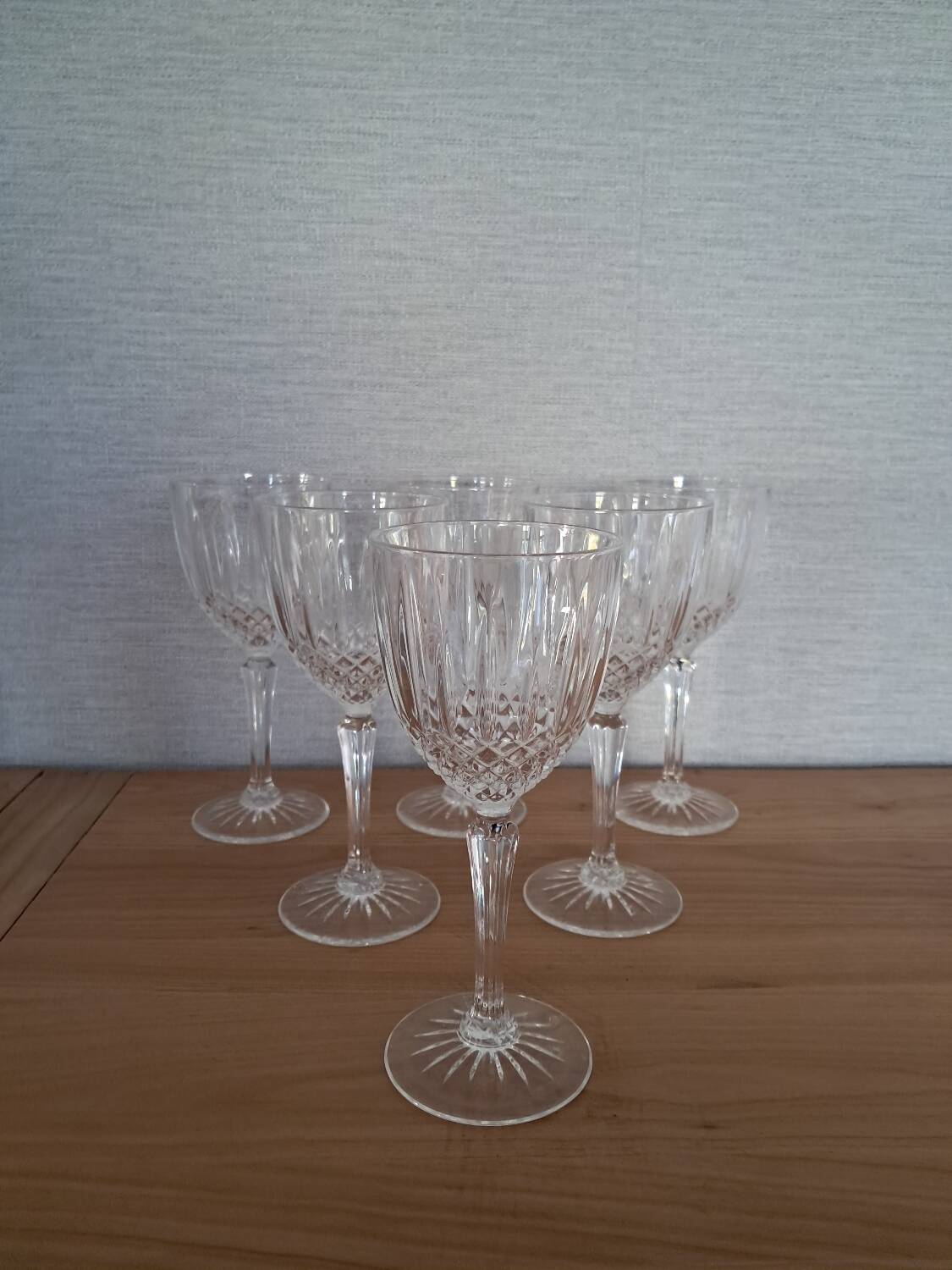 6 brand new crystal glasses from the Arques crystal factory, Constance model