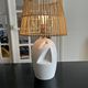 Lampe vintage en céramique ajourée