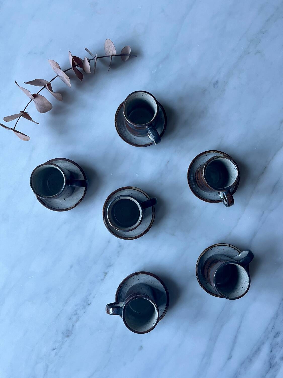 Vintage rustic stoneware coffee set – 6 cups + 6 saucers
