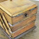 Travailleuse en bois rustique
