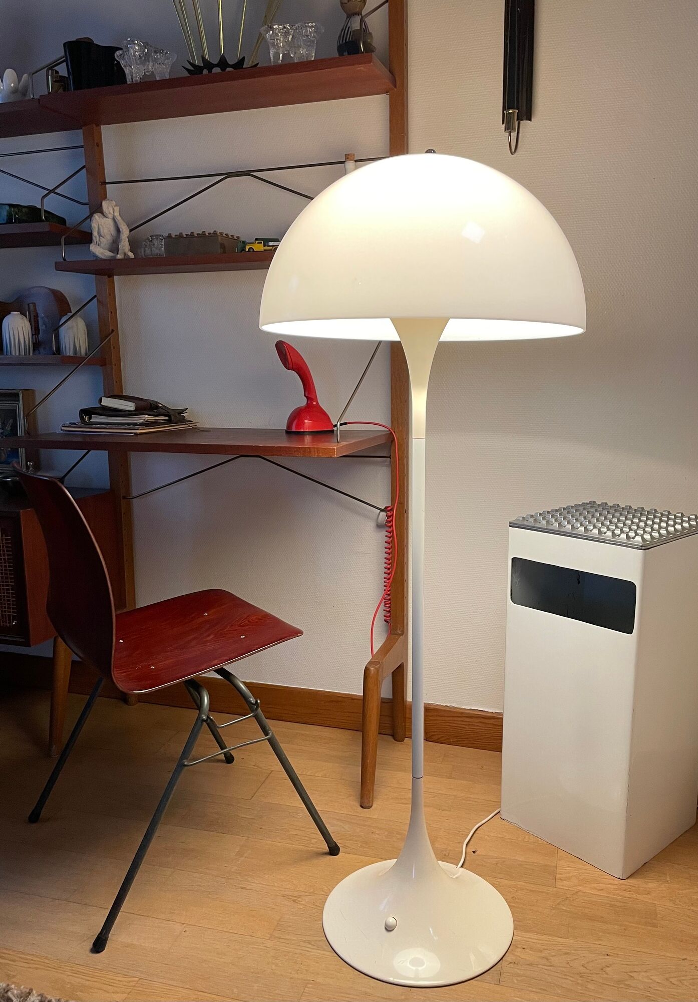 Panthella floor lamp Verner Panton, Louis Poulsen, 1971, scandinavian style