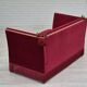 Années 1970, canapé danois 2 places à bras tombants en velours, velours rouge cerise, état d'origine.