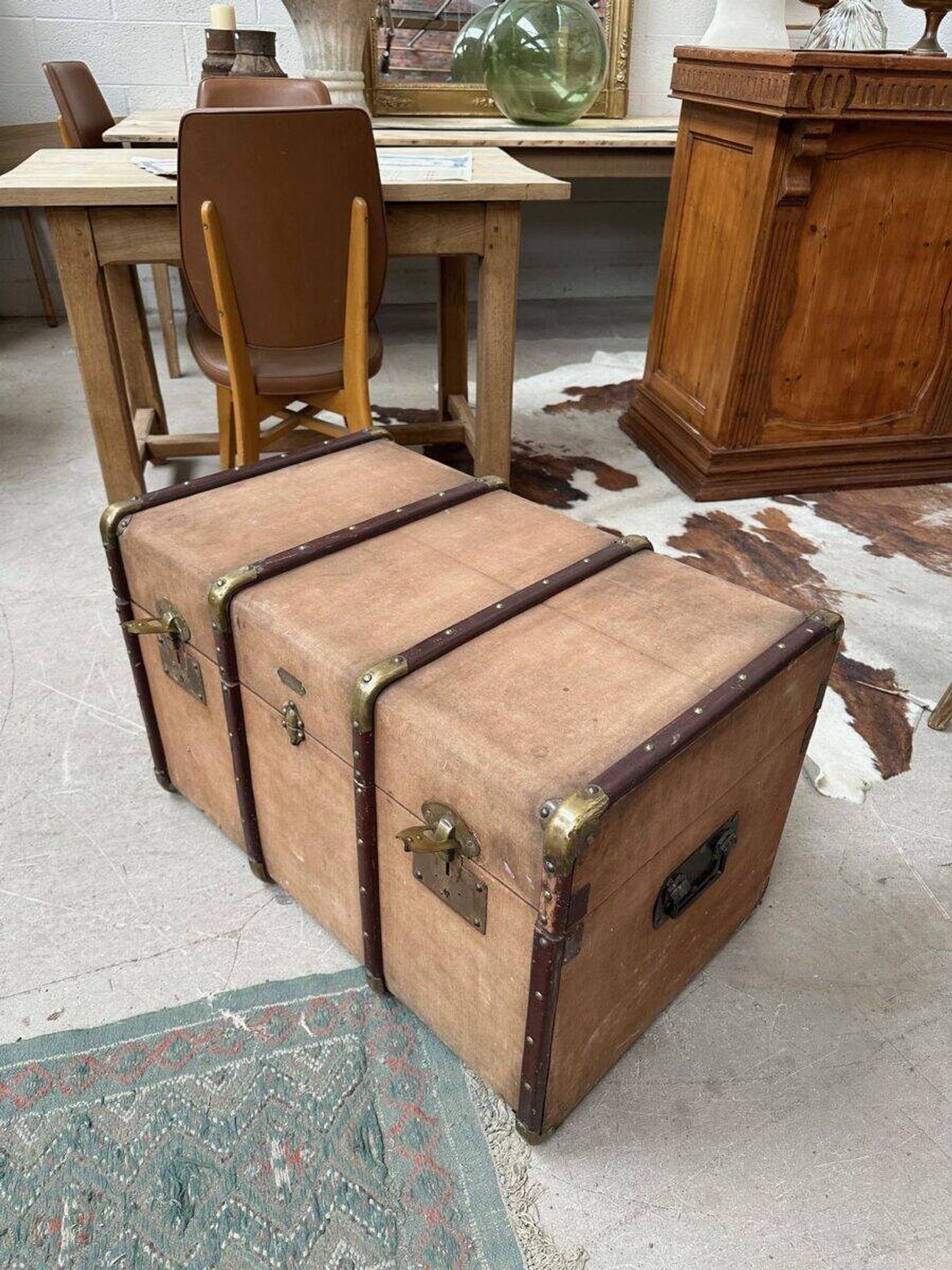 Ancienne malle de voyage « Soyez Père » Lille