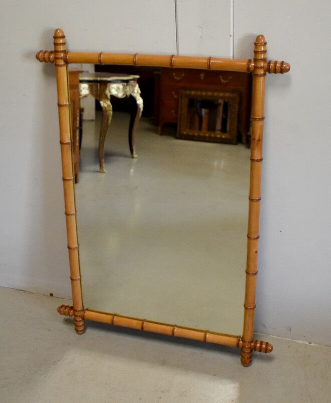 Mirror in massive merisier, 1920