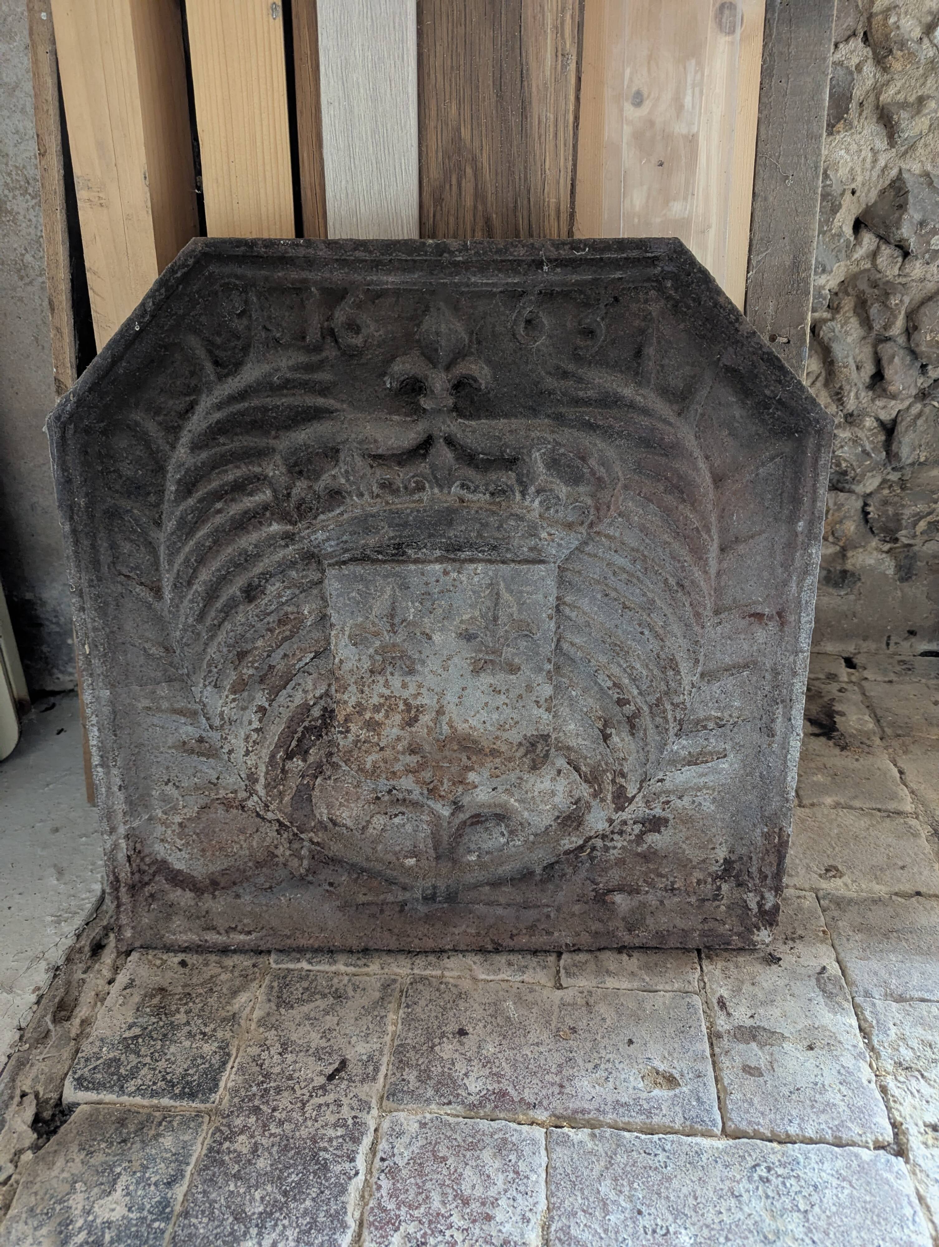 Old cast iron fireplace plate – royal fleur-de-lis coat of arms – dated 166.
