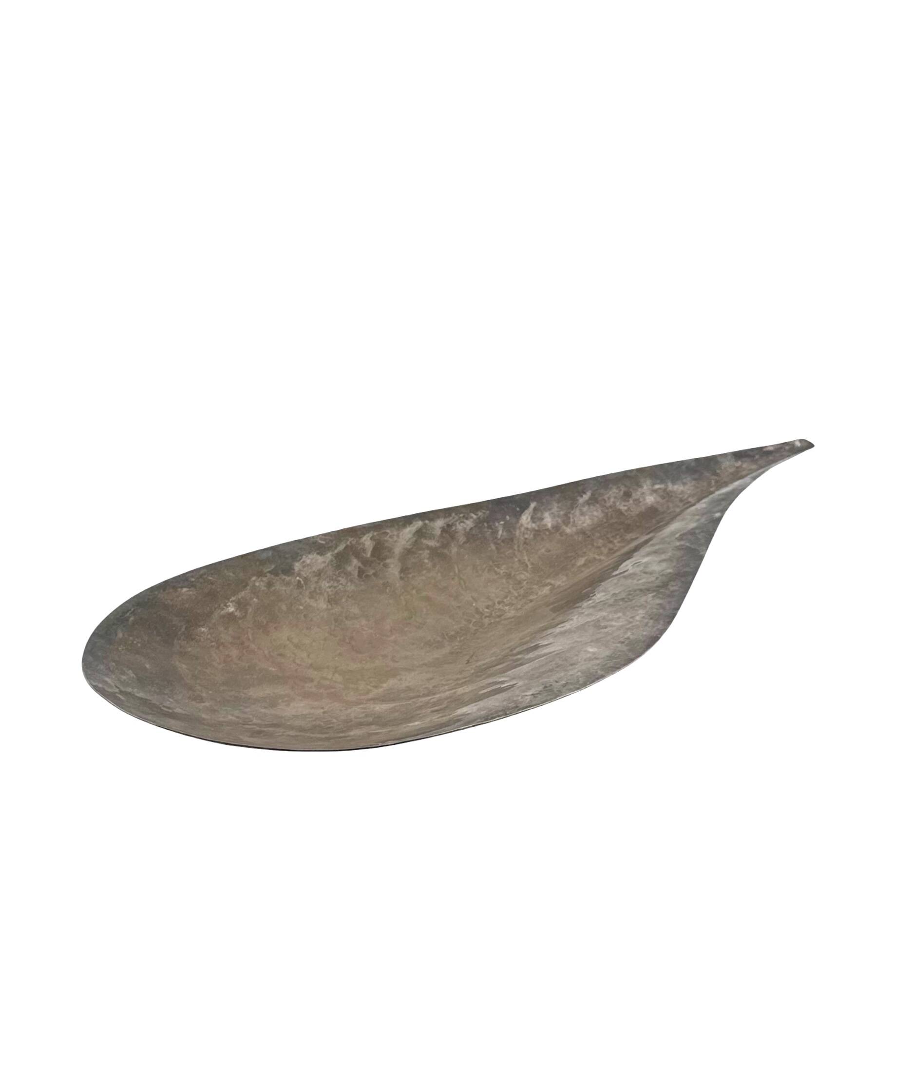 Silver-plated shell shaped great bowl,  Renato Raddi, Italy 1970s