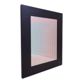 Miroir infini avec cadre en métal noir - Italie