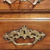 Commode en noyer XVIII