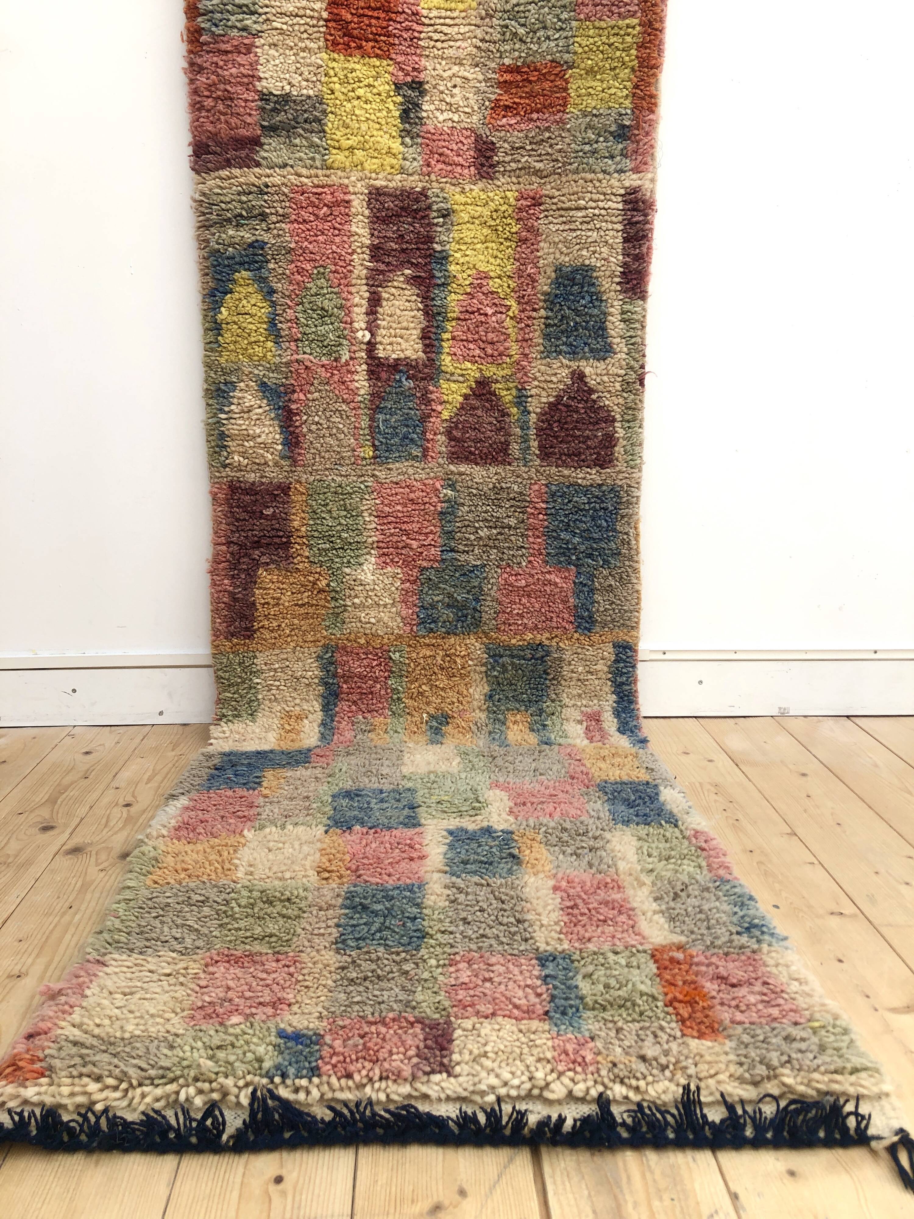 Moroccan Berber carpet corridor Boujaad 3,56x0.73m