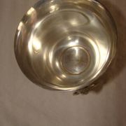 silver-plated ice bucket "with lion heads" from the 1970s