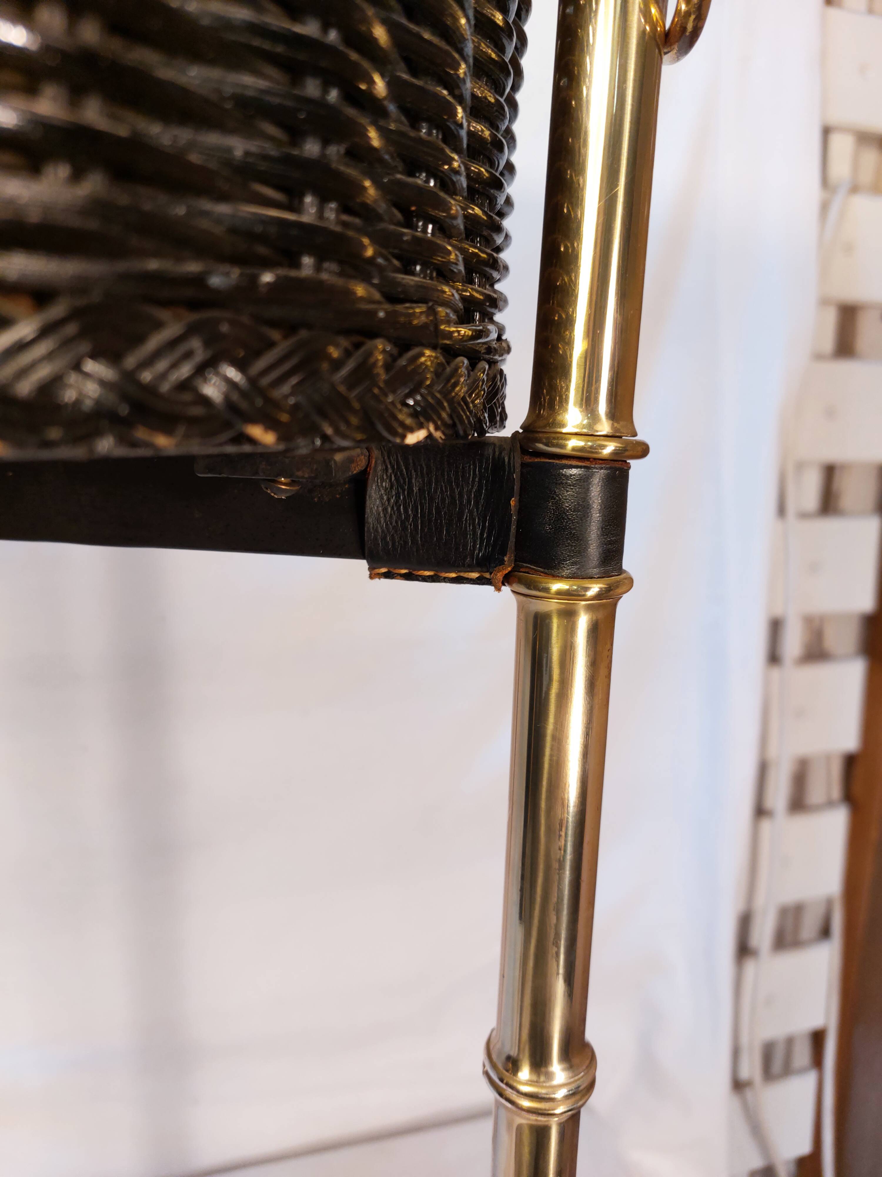 Vintage round tripod planter attributed to Jacques Adnet - 50s/60s