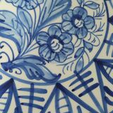 Large wall plate in majolica signed by Enrique Crespo, Artesania years.