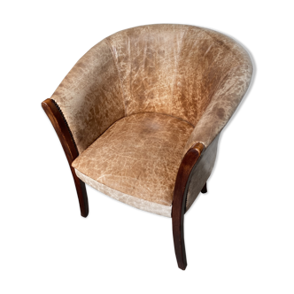 Leather club armchair