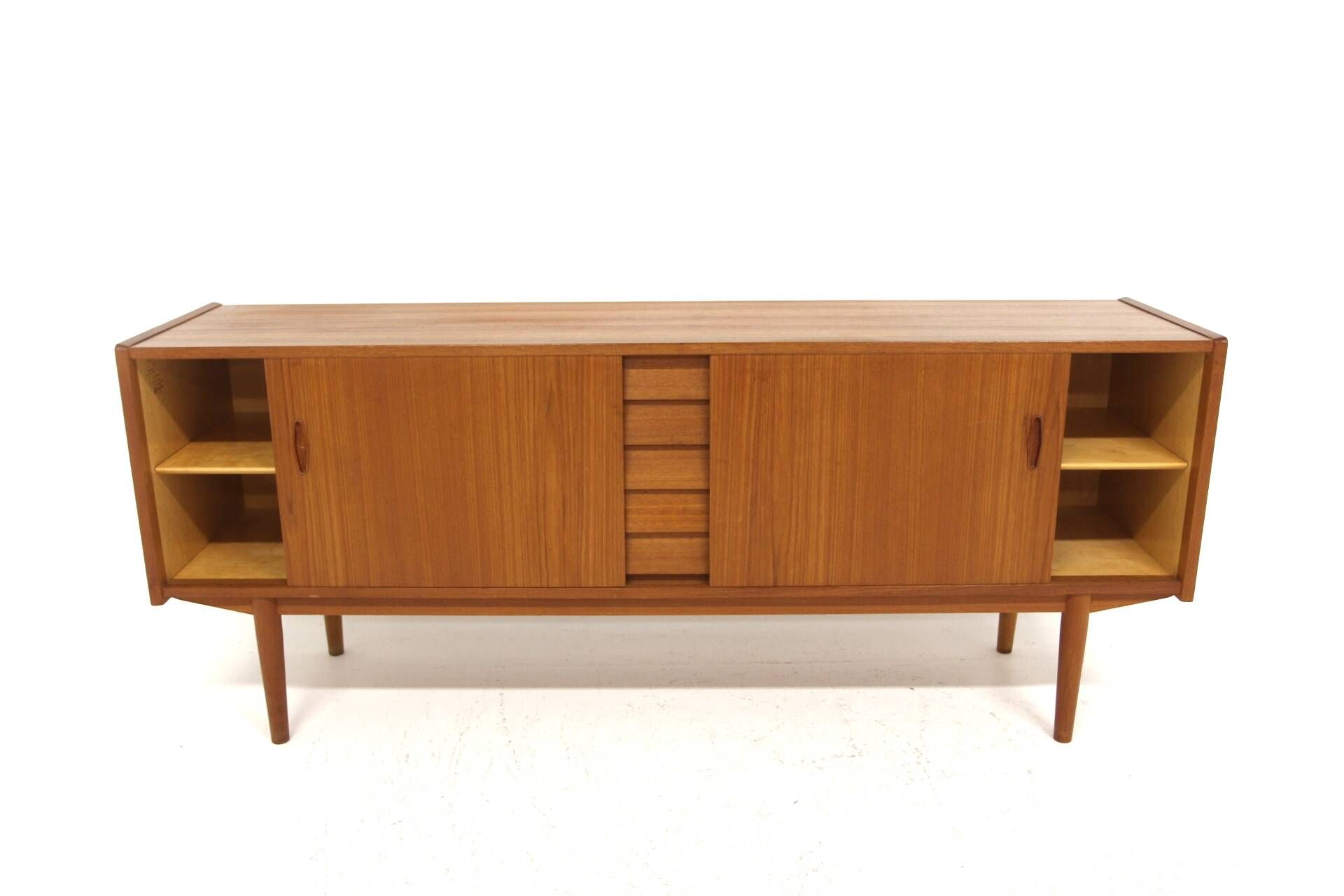 Scandinavian teak sideboard "Trio", Nils Jonsson, Troeds, Sweden, 1960