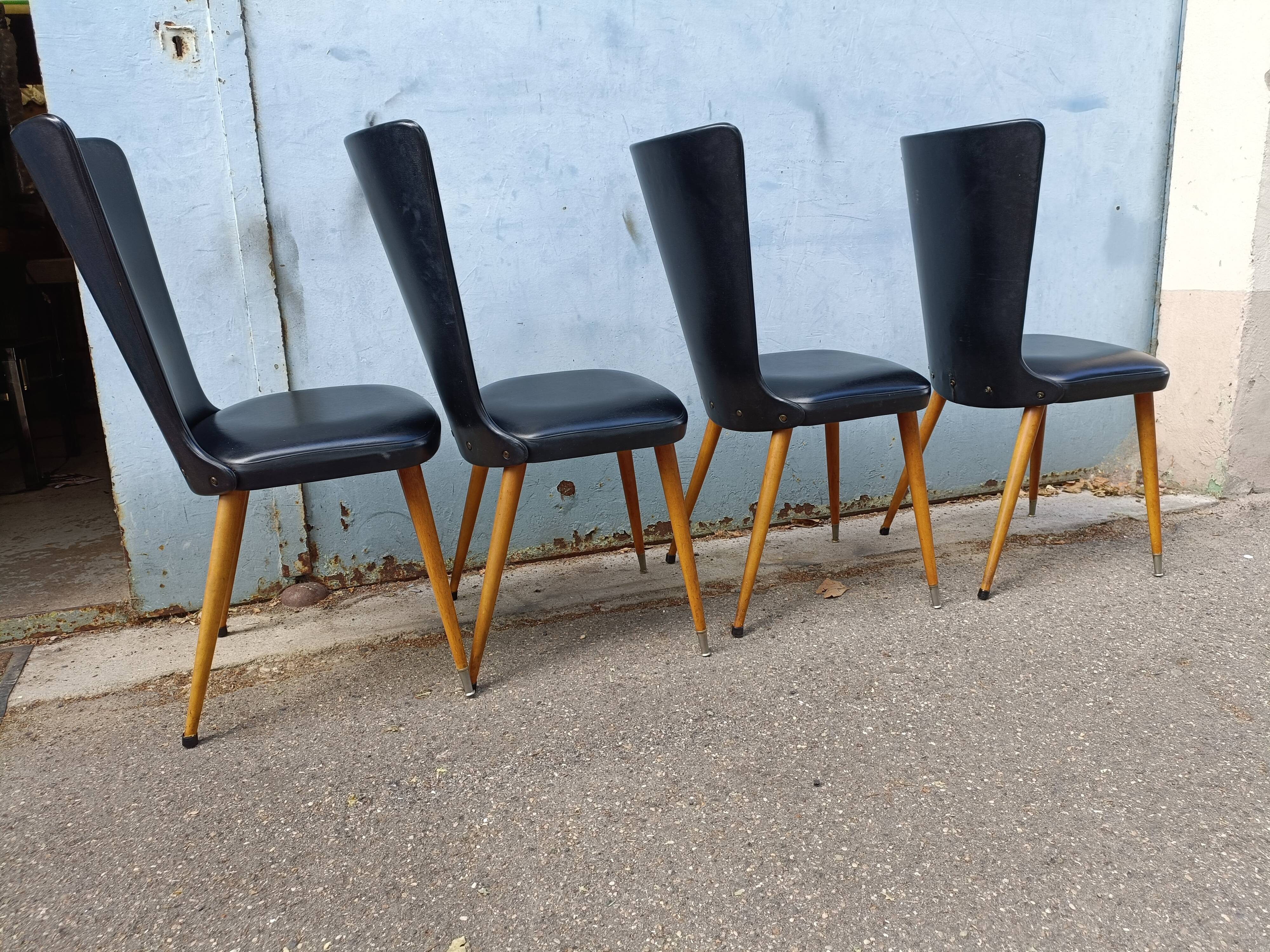 Lot of 4chaises Bauman essor
