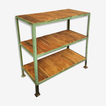 Old shelving green with wood
