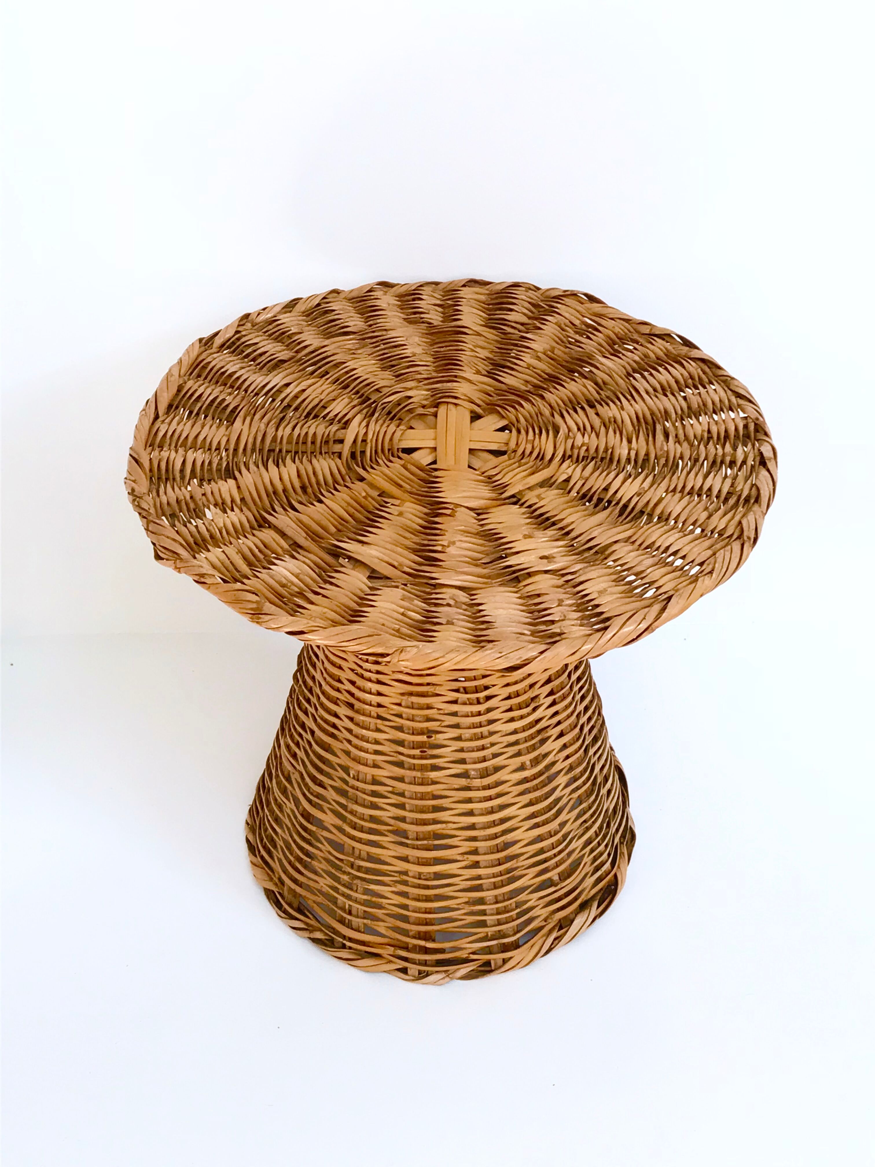 Rattan table