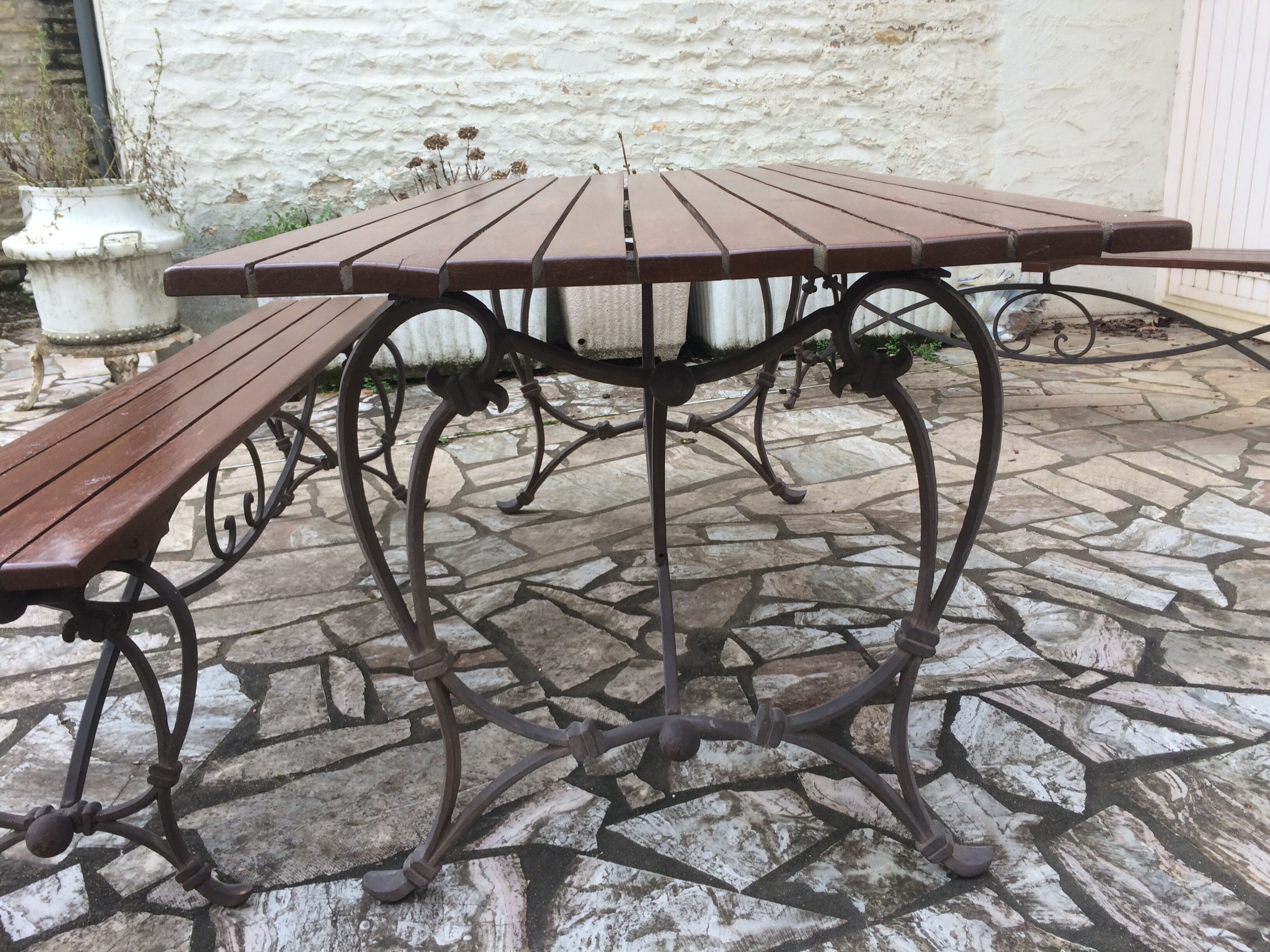 Garden lounge table and 2 cast iron and oak benches