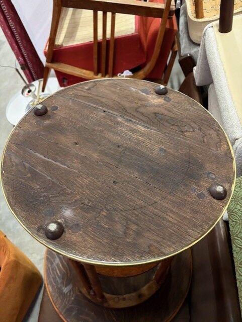 Vienna Secession coffee table in oak and brass, Czechoslovakia, 1920s.
