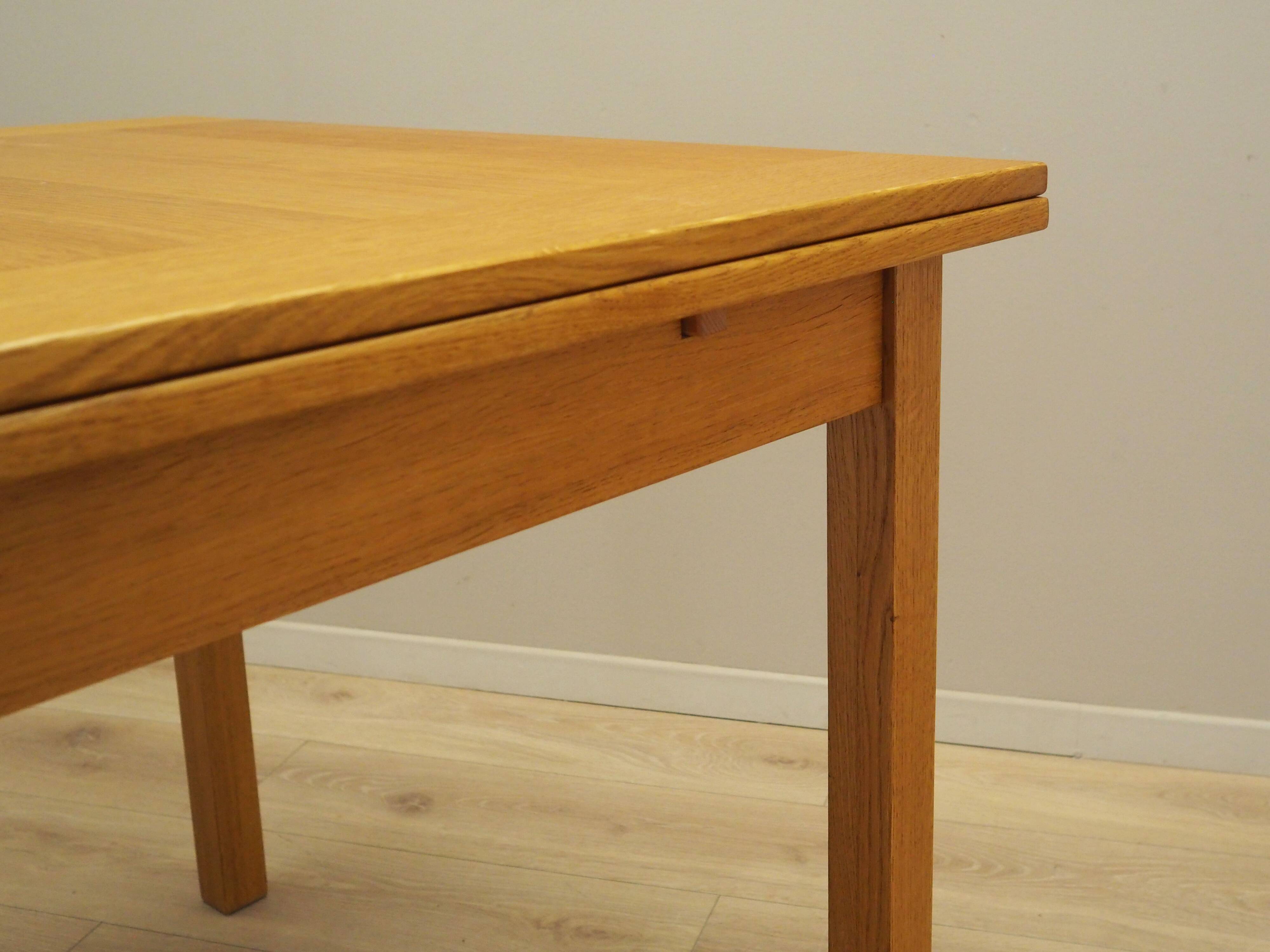 Oak table, Danish design, 1960s, production: Denmark