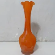 vase orange en pate de verre