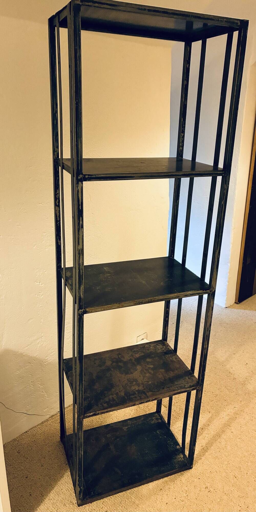 Industrial shelf