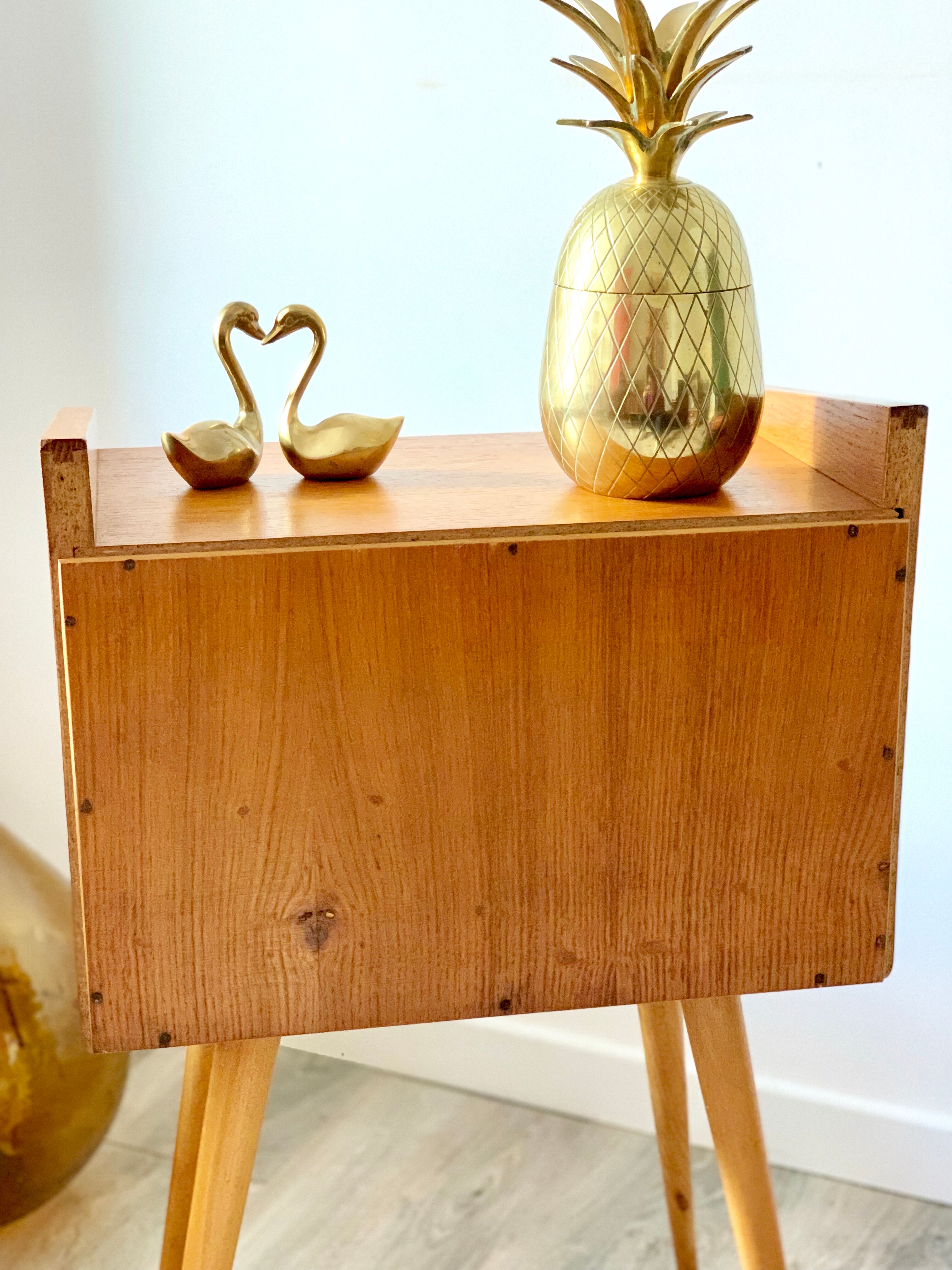 Bedside years 50 feet compass