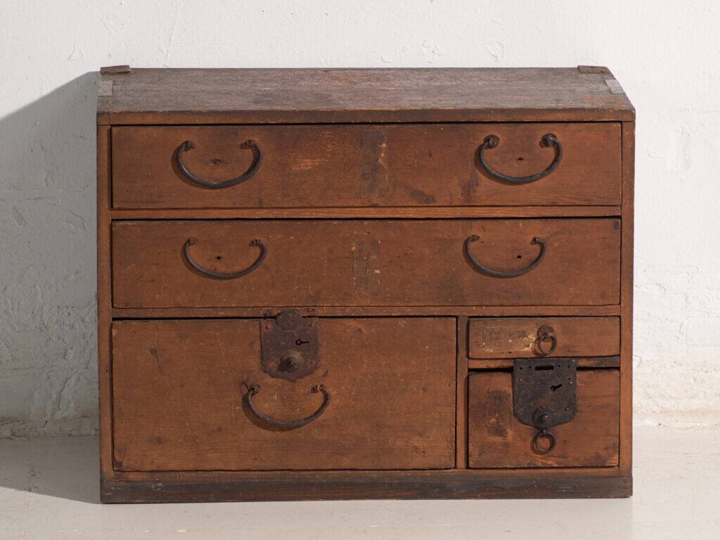Antique Japanese tansu chest – Japan, circa 1910