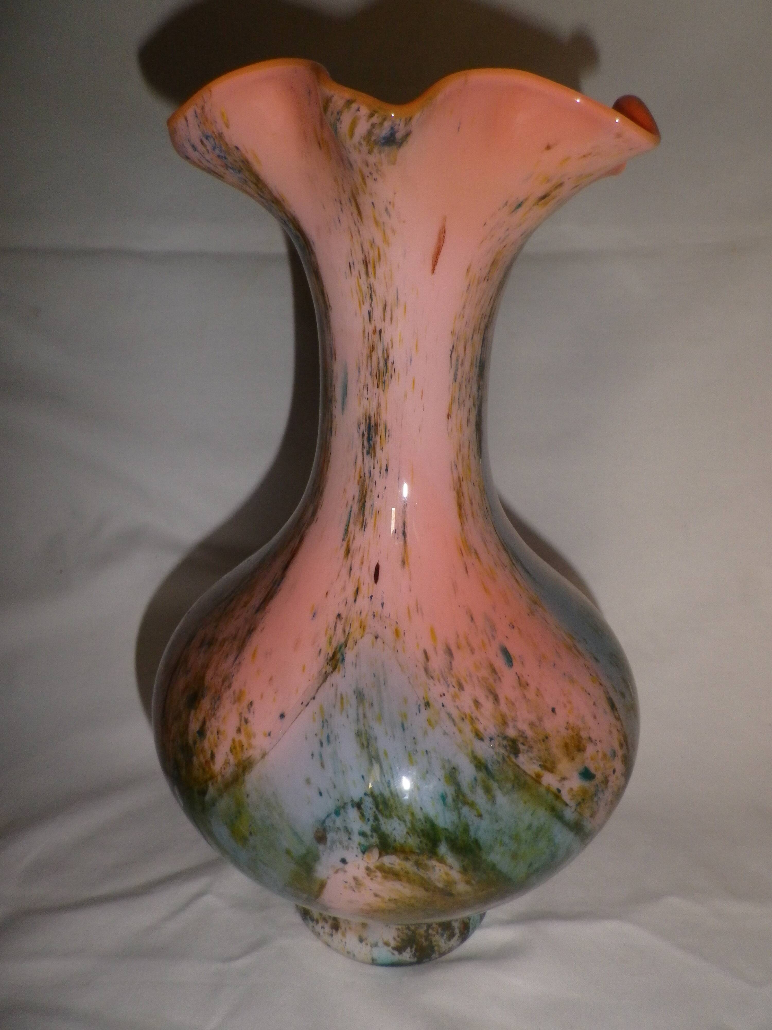 Murano vase with corolla neck