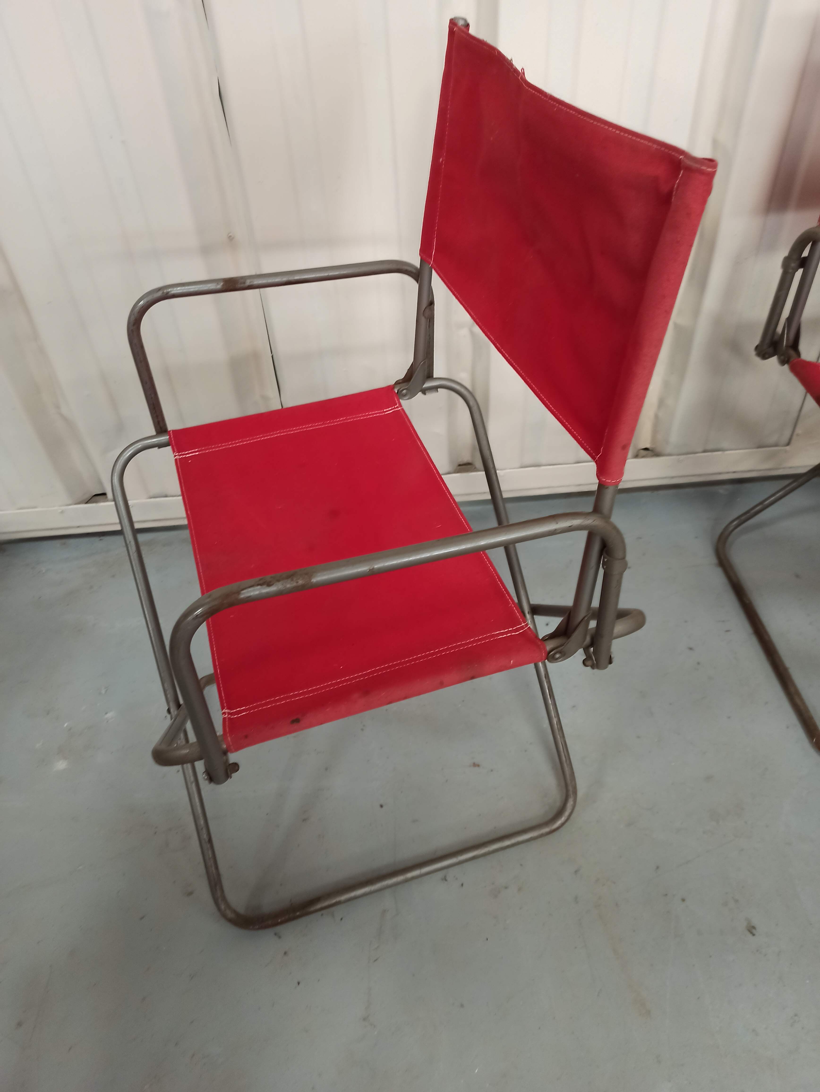 Lot 4 Renolux camping armchairs folding iron and red fabric