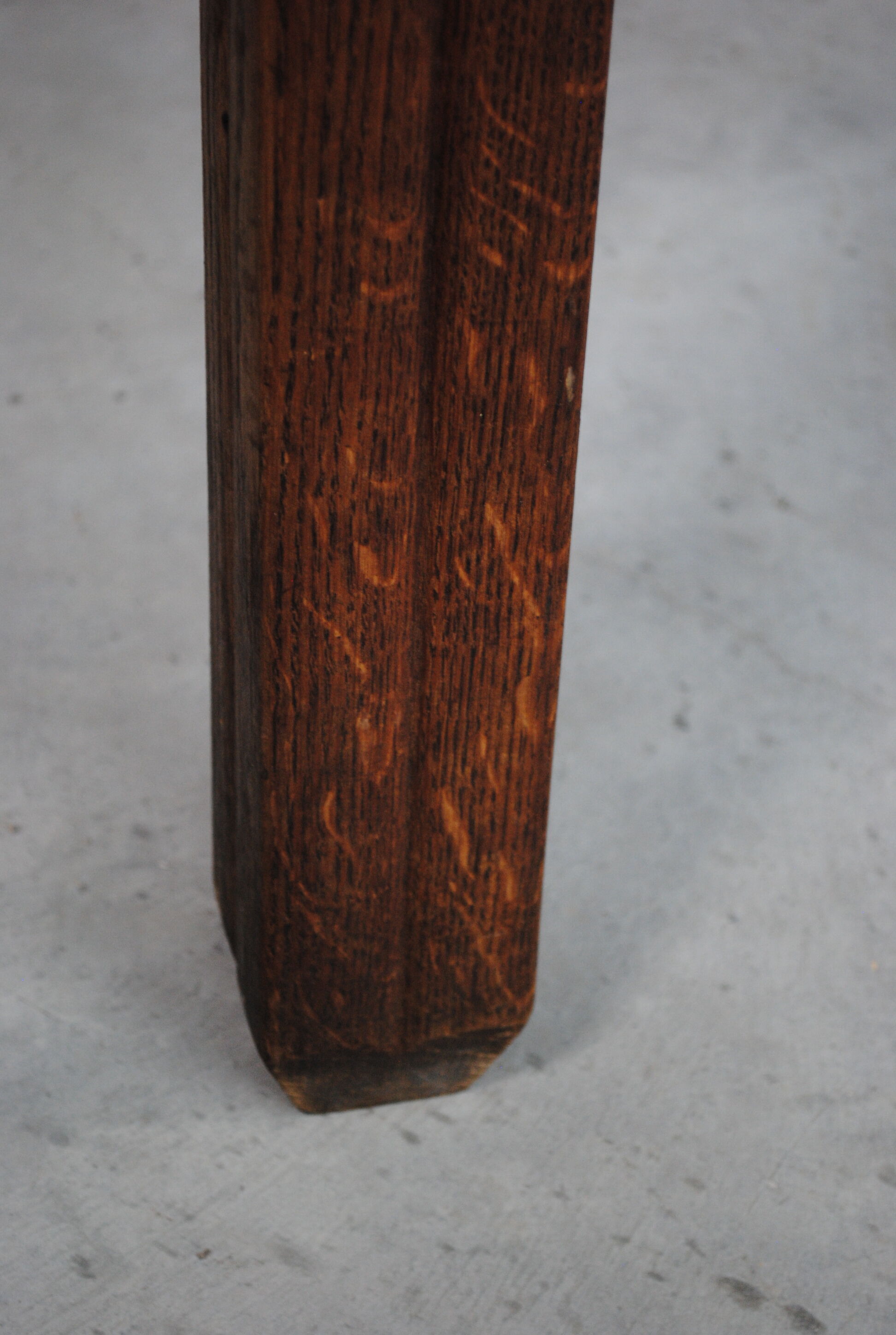 Expandable table 1950