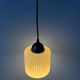 Suspension en verre en forme de « canette » rayée, Mid-Century