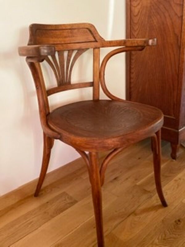 Fauteuil de bureau J&J Kohn circa 1900 estampillé et étiquette