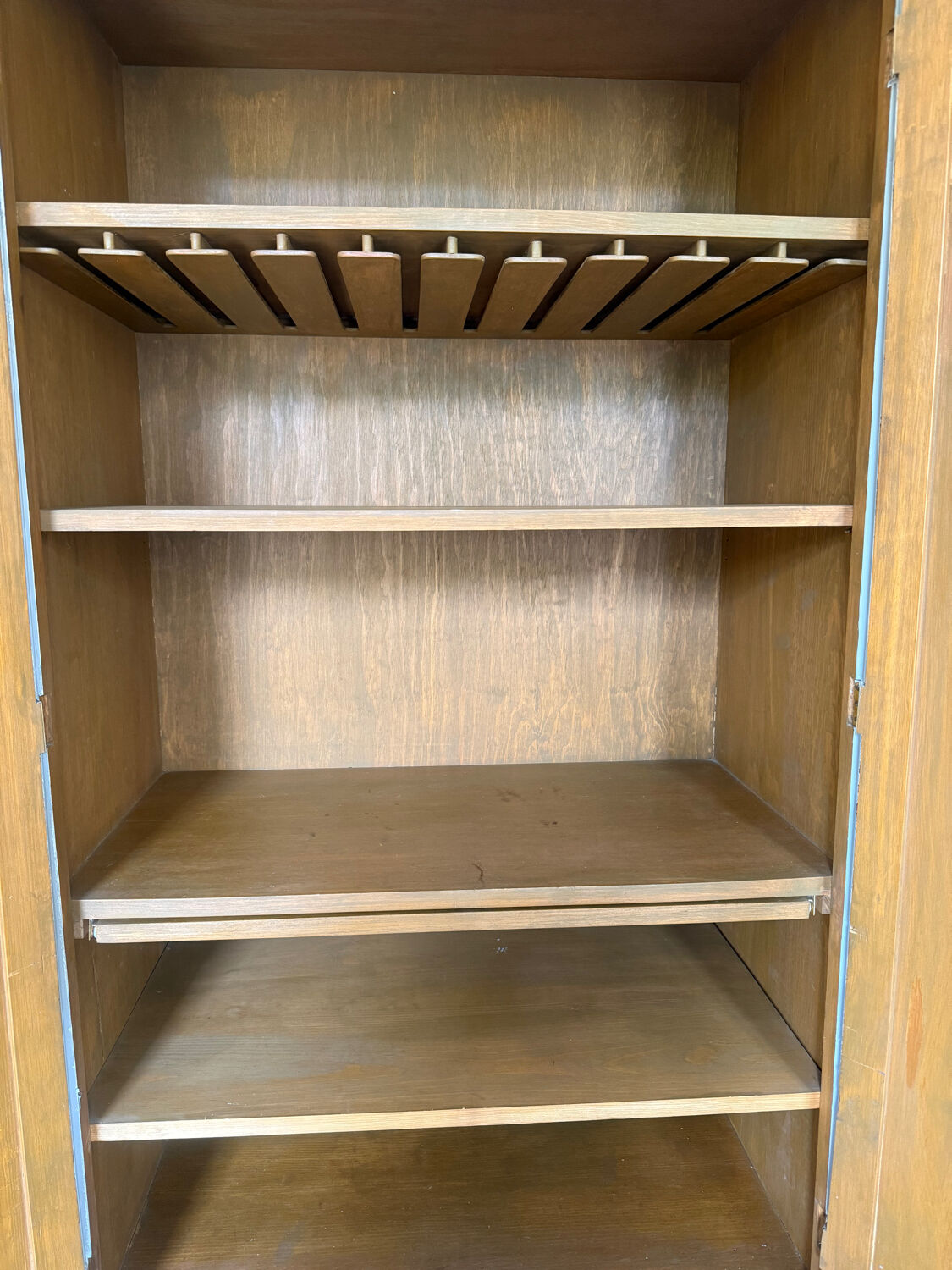 Cocktail bar furniture