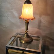 Art deco bronze lamp with pretty purple tulip, 41x15 electricity ok
