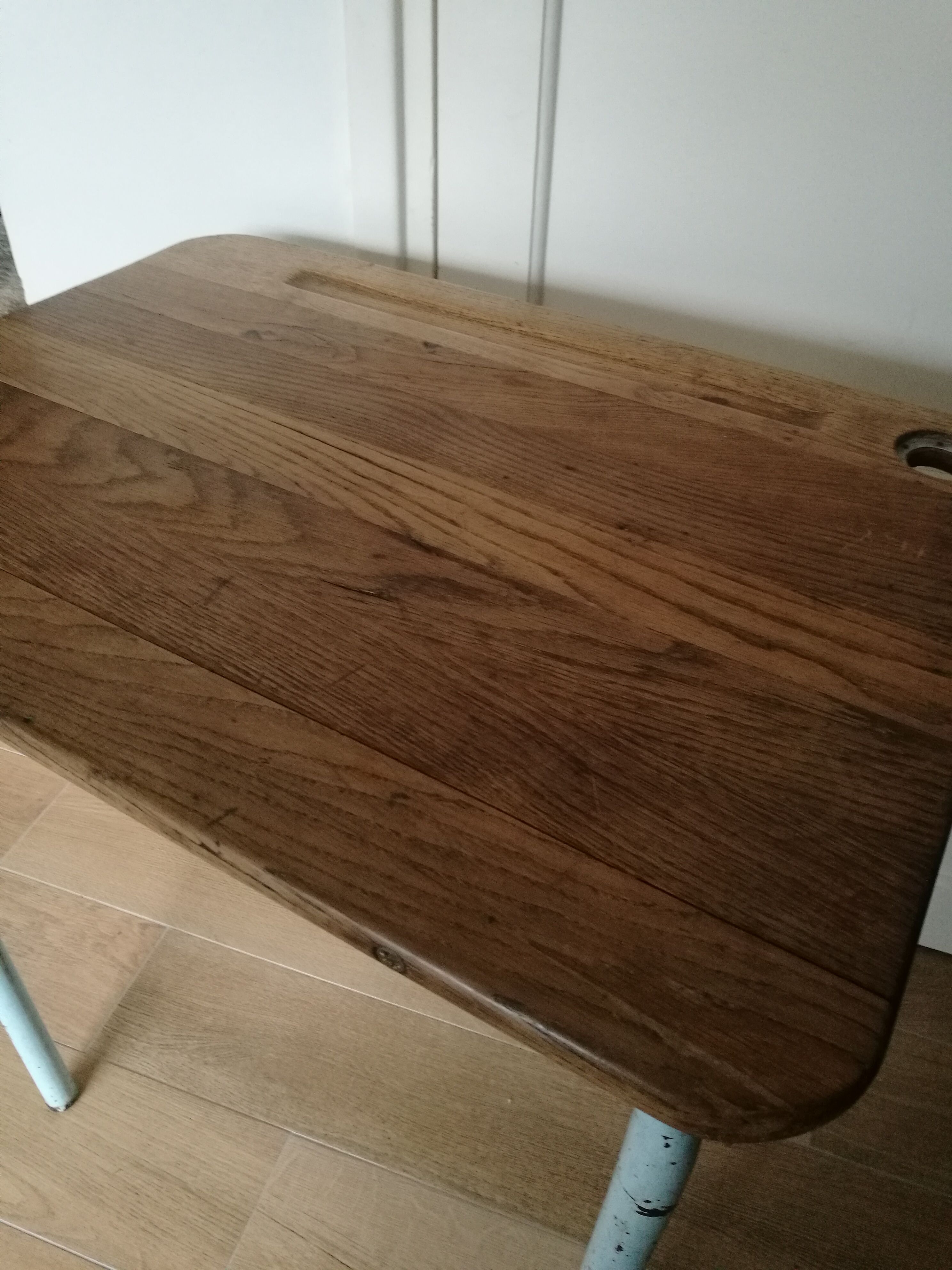 School writing desk