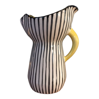 Ceramic pitcher by Gabriel Fourmaintraux Circaroanne 1960