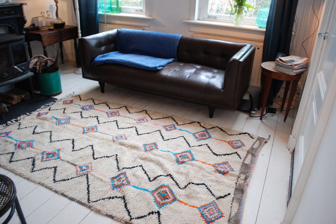 Berber carpet in 100% wool - 230x150cm