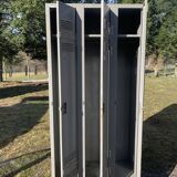 Metal locker