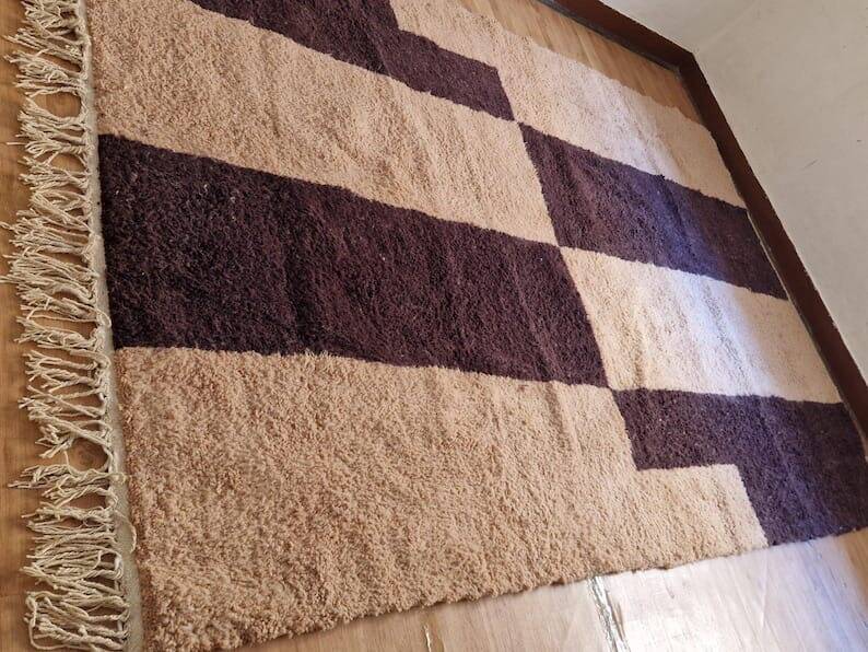 Handmade traditional pure natural wool rug, size 170 x 250 cm