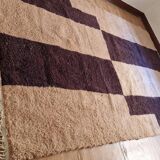 Handmade traditional pure natural wool rug, size 170 x 250 cm