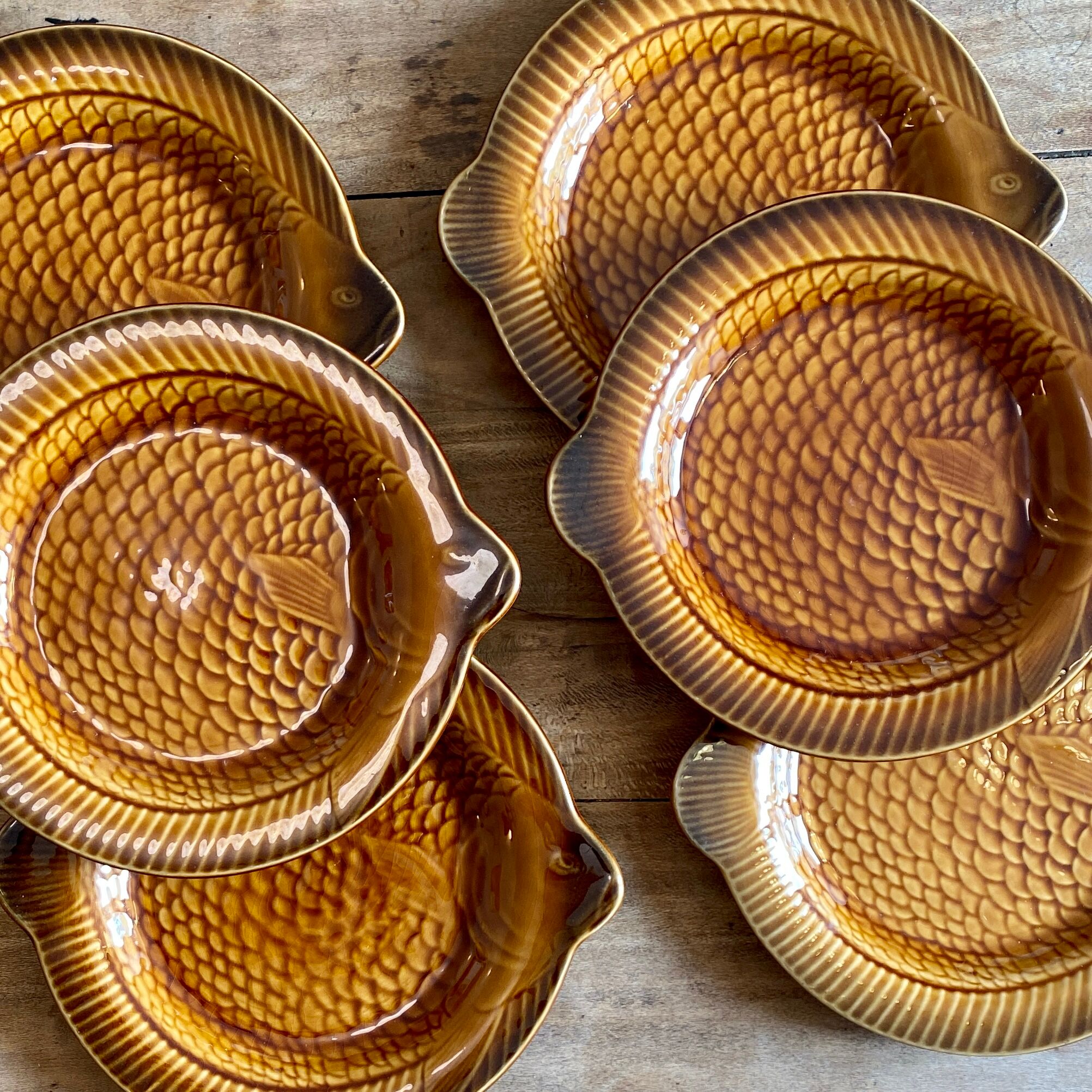 Set of 6 vintage Sarreguemines plates in the shape of fish