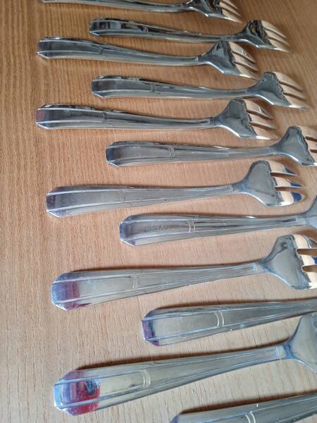 Fronnet 12 Silver-plated art deco oyster forks