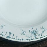 Three soup plates in opaque iron earth porcelain Moustier cluny KG model Victoria