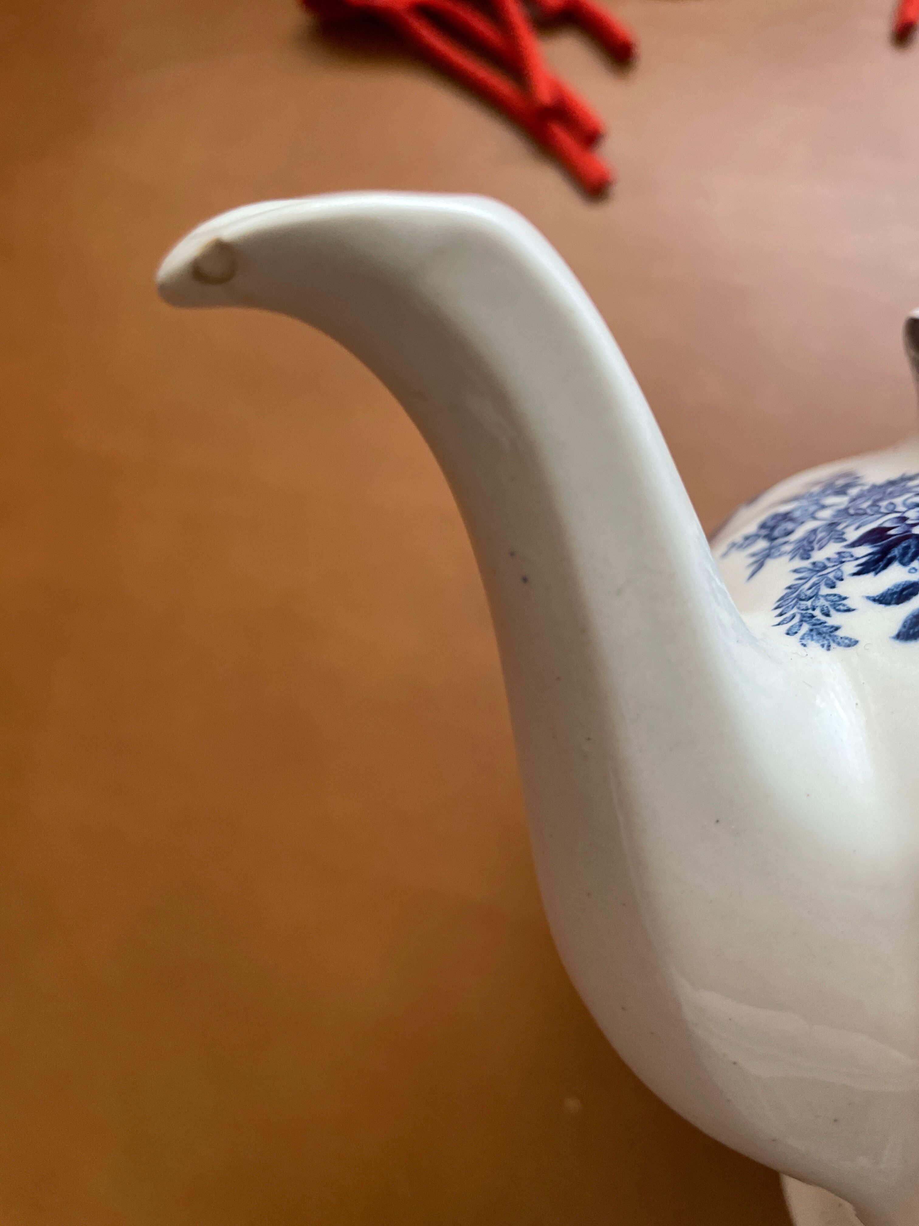 Teapot mill stream Johnson bros vintage blue