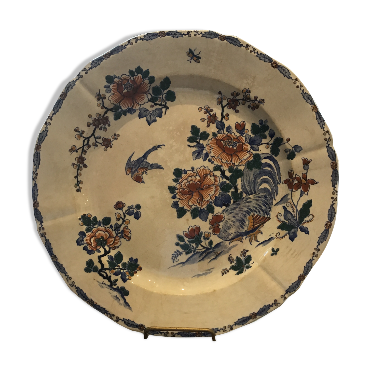 Service dish in Gien