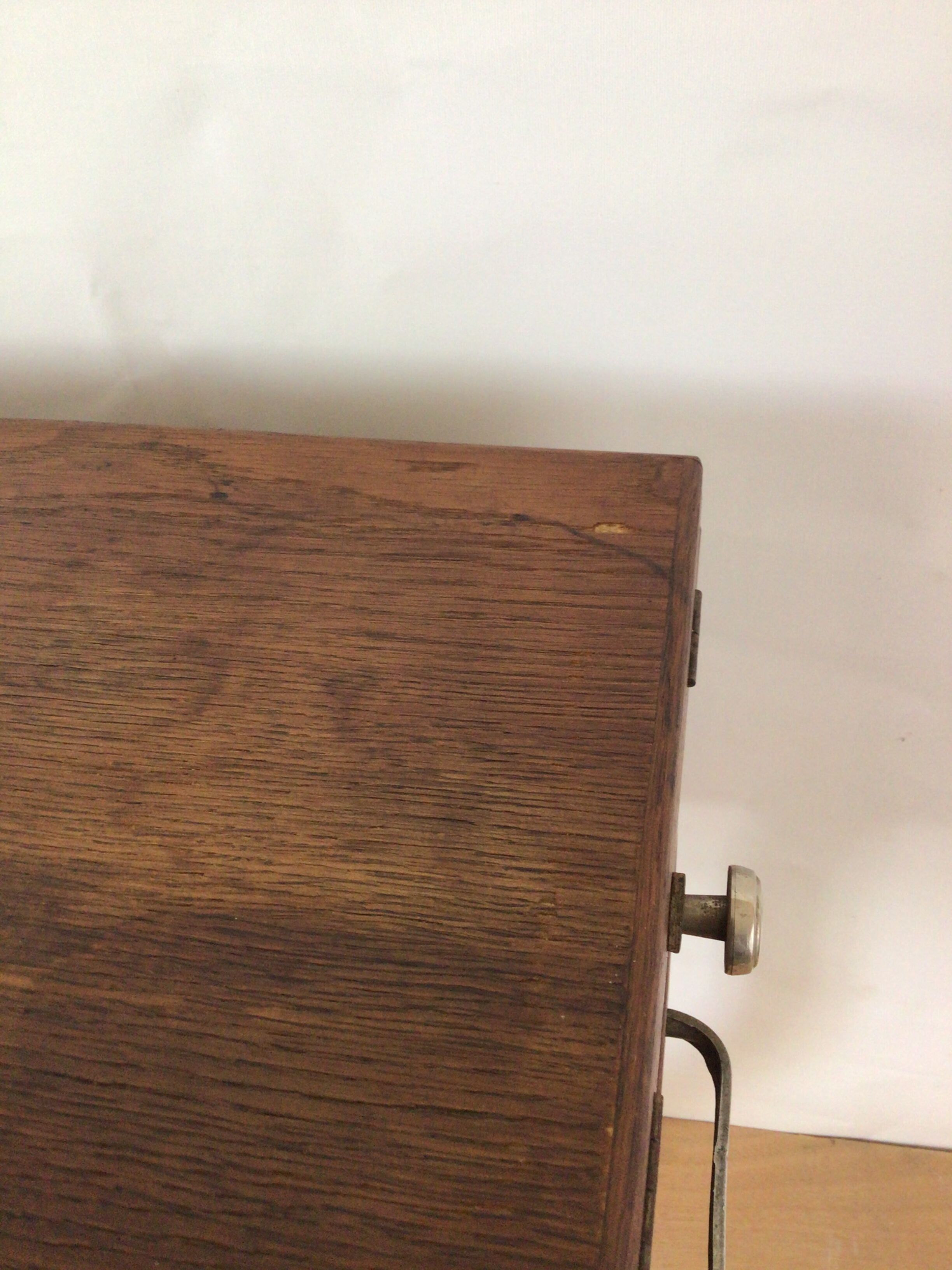 Worker on wooden feet